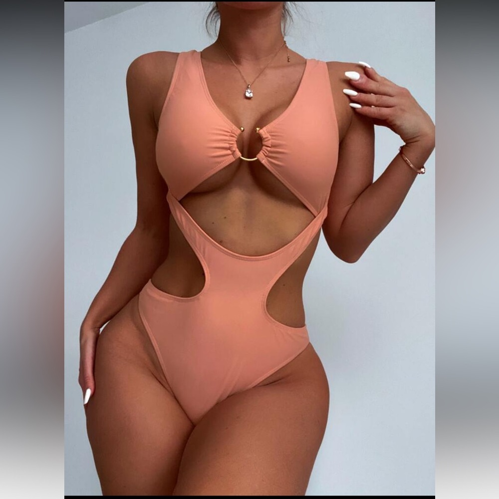 SHEIN Apricot Swimwear